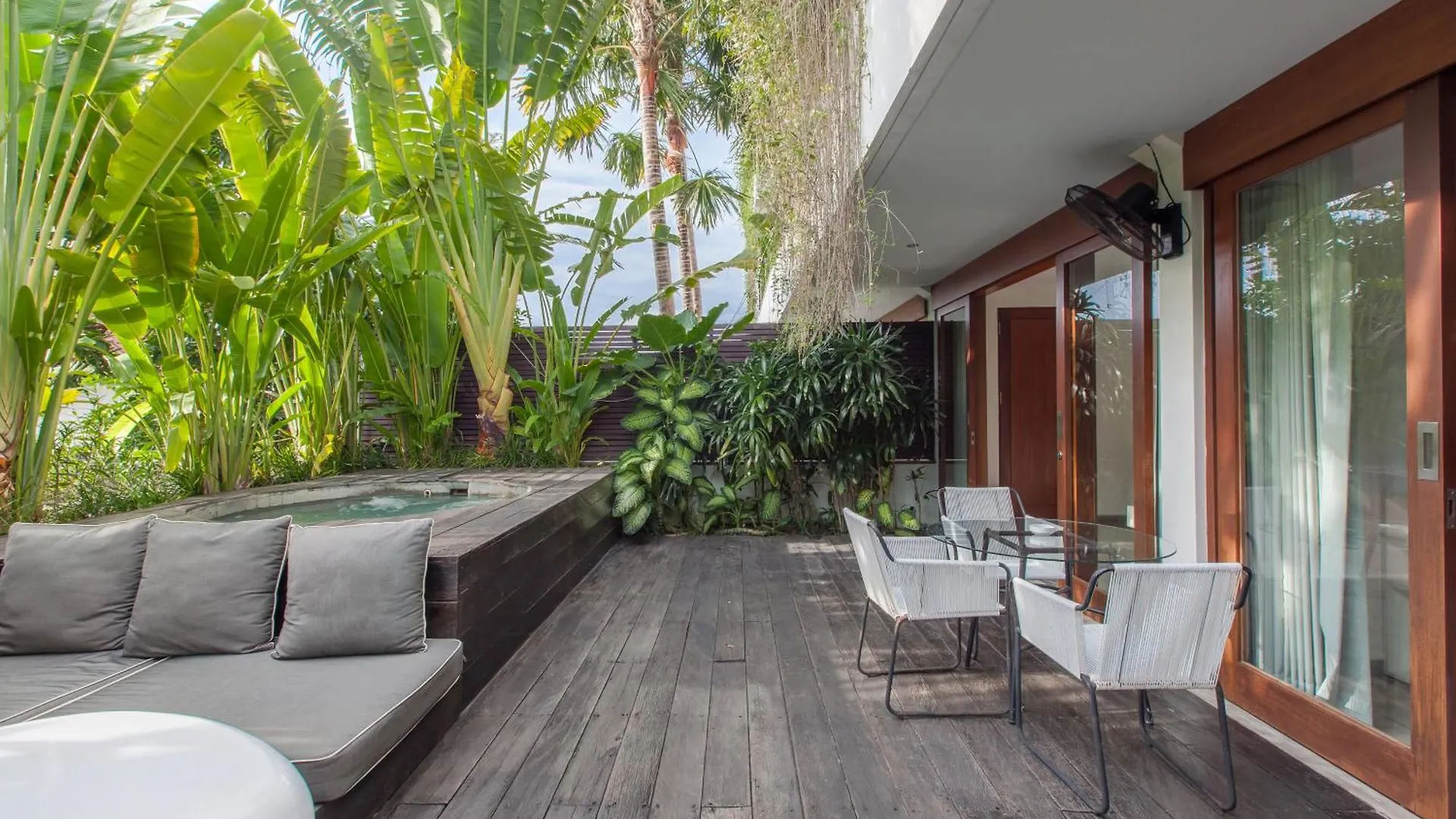 AB Villa&Apartments Seminyak 4*,